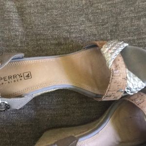 Sperry silver cork sandals